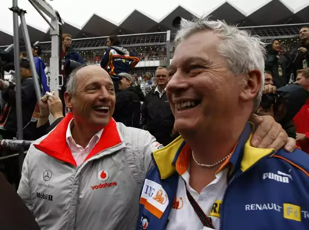 Ron Dennis, Pat Symonds Titel-Bild zur News: Ron Dennis, Pat Symonds