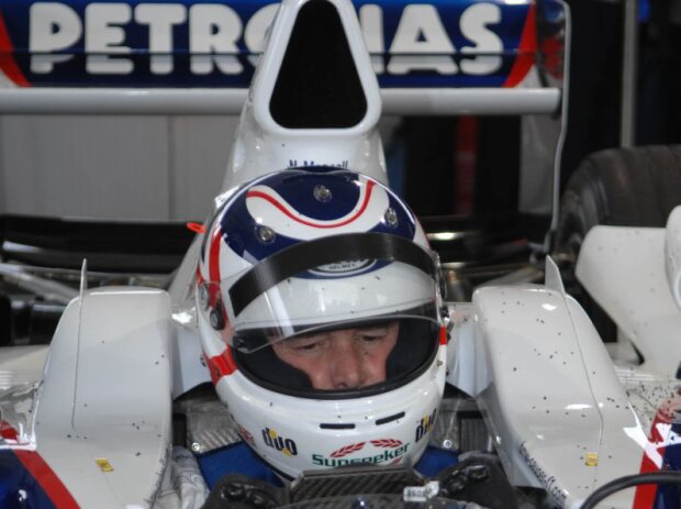 Nigel Mansell im BMW-Sauber F1.06 Nigel Mansell im BMW-Sauber F1.06