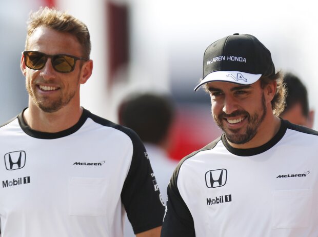 Jenson Button, Fernando Alonso Jenson Button, Fernando Alonso