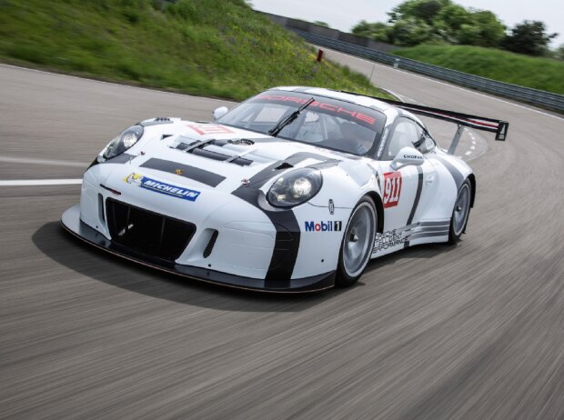 Titel-Bild zur News: Porsche 911 GTR 3