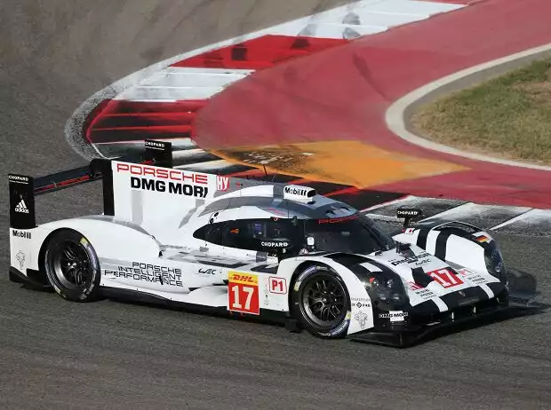 Timo Bernhard, Mark Webber, Brendon Hartley Titel-Bild zur News: Timo Bernhard, Mark Webber, Brendon Hartley