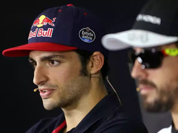 Titel-Bild zur News: Carlos Sainz, Fernando Alonso
