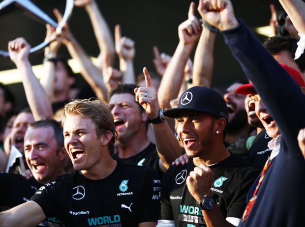 Nico Rosberg, Lewis Hamilton, Niki Lauda Nico Rosberg, Lewis Hamilton, Niki Lauda