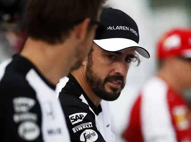 Titel-Bild zur News: Fernando Alonso, Jenson Button