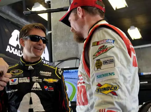 Titel-Bild zur News: Dale Earnhardt Jun., Jeff Gordon