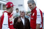 Bernie Ecclestone, Maurizio Arrivabene und Sebastian Vettel (Ferrari) 