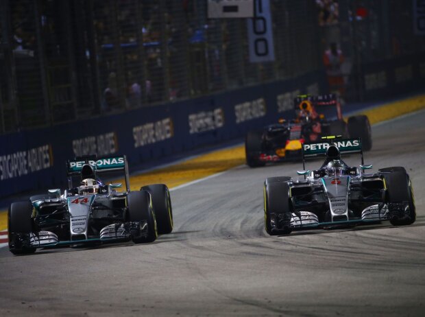 Nico Rosberg, Lewis Hamilton