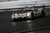 Bild zum Inhalt: WEC Fuji: Porsche triumphiert bei Regenschlacht gegen Audi