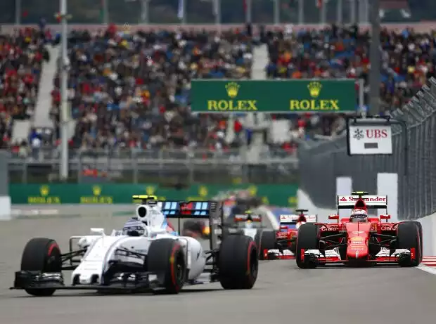 Valtteri Bottas, Kimi Räikkönen, Sebastian Vettel Titel-Bild zur News: Valtteri Bottas, Kimi Räikkönen, Sebastian Vettel
