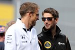 Romain Grosjean (Lotus) und Jenson Button (McLaren) 