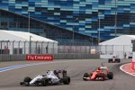 Valtteri Bottas (Williams) und Kimi Räikkönen (Ferrari) 