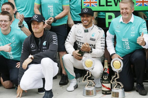 Nico Rosberg Lewis Hamilton Mercedes Mercedes AMG Petronas Formula One Team F1 ~Nico Rosberg (Mercedes) und Lewis Hamilton (Mercedes) ~ 