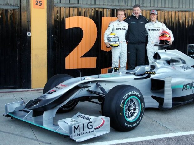 Michael Schumacher, Nico Rosberg, Ross Brawn