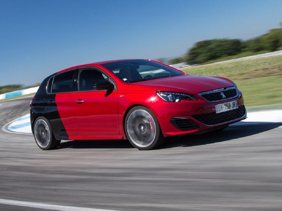 Peugeot 308 GTi by Peugeot Sport
