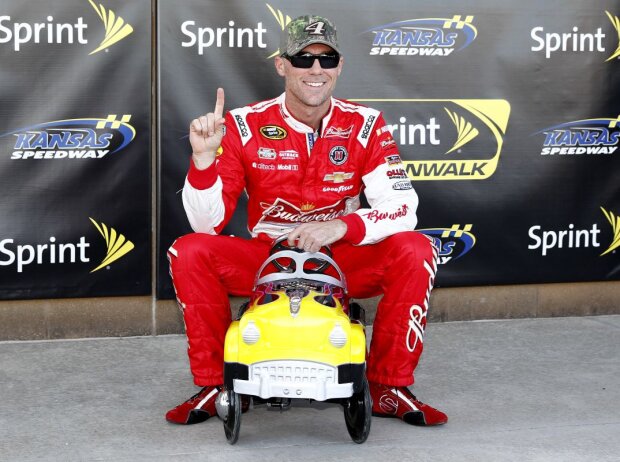 Kevin Harvick Kevin Harvick