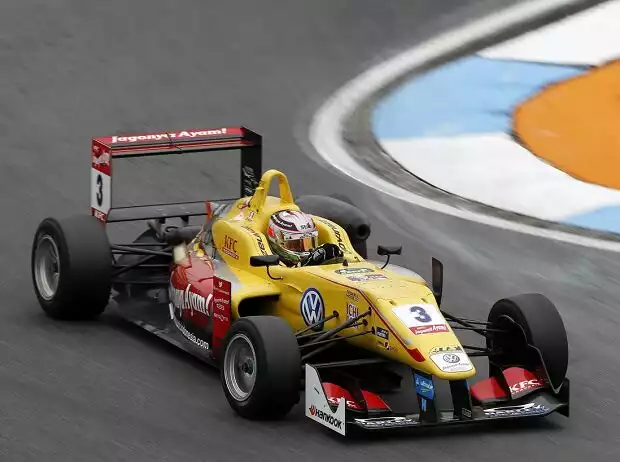 Antonio Giovinazzi Titel-Bild zur News: Antonio Giovinazzi