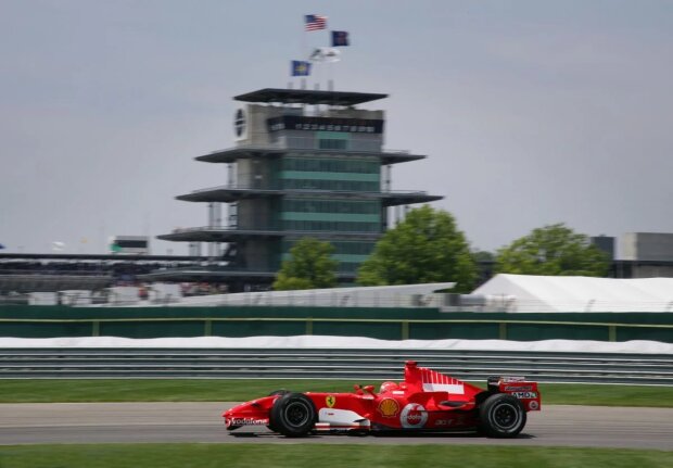 ~Michael Schumacher (Ferrari) in Indianapolis 2006~ ~Michael Schumacher (Ferrari) in Indianapolis 2006~
