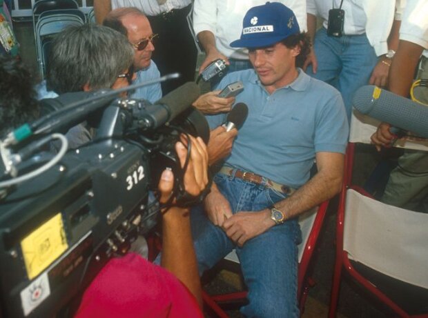 Weltmeister Ayrton Senna äußert sich zur Kollision in Suzuka 1990 Weltmeister Ayrton Senna äußert sich zur Kollision in Suzuka 1990