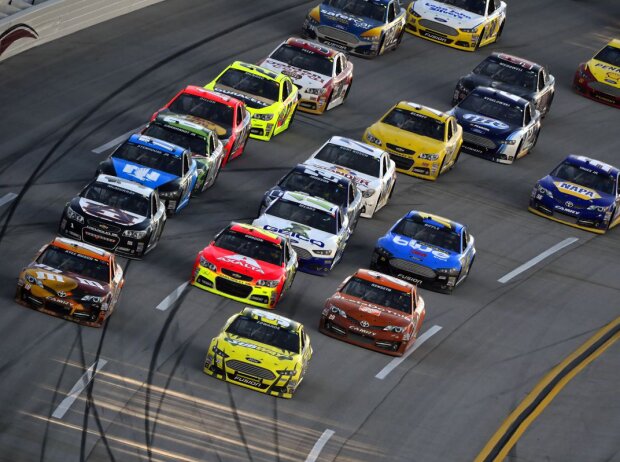 Pack-Racing in Talladega Pack-Racing in Talladega