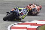 Valentino Rossi hinter Marc Marquez