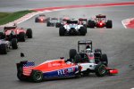 Fernando Alonso (McLaren) und Will Stevens (Manor-Marussia) 