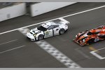 Patrick Pilet (Porsche) und Frederic Makowiecki (Porsche) 