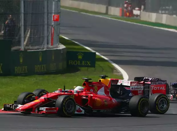 Sebastian Vettel, Daniel Ricciardo Titel-Bild zur News: Sebastian Vettel, Daniel Ricciardo