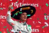 Sieg am Tag der Toten: Es steckt noch Leben in Nico Rosberg