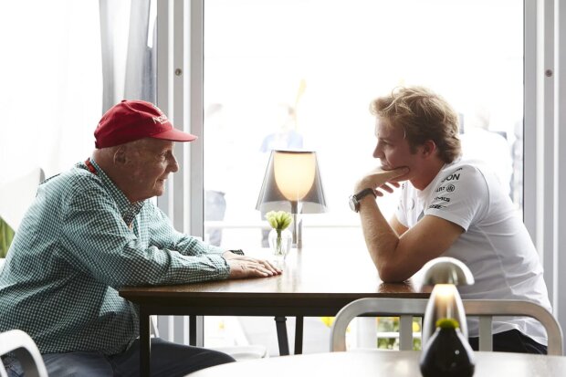 Niki Lauda Nico Rosberg Mercedes Mercedes AMG Petronas Formula One Team F1 ~Niki Lauda und Nico Rosberg (Mercedes) ~ Niki Lauda Nico Rosberg Mercedes Mercedes AMG Petronas Formula One Team F1 ~Niki Lauda und Nico Rosberg (Mercedes) ~