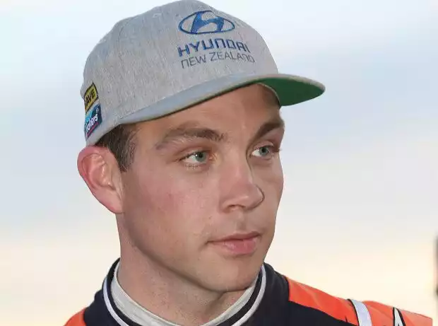 Hayden Paddon Titel-Bild zur News: Hayden Paddon