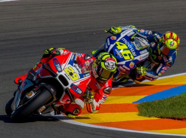 Andrea Iannone, Valentino Rossi