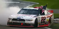 Bild zum Inhalt: Xfinity: Brad Keselowski siegt nach Kyle Larsons Reifenplatzer