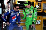 Jeff Gordon (Hendrick) und Kyle Busch (Gibbs)