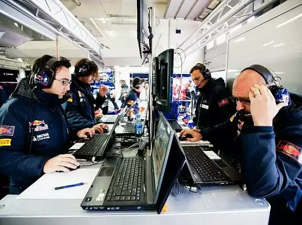 Toro-Rosso-Ingenieure Titel-Bild zur News: Toro-Rosso-Ingenieure