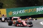 Sebastian Vettel (Ferrari) und Max Verstappen (Toro Rosso) 