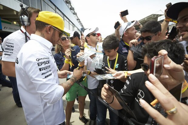 Lewis Hamilton Mercedes Mercedes AMG Petronas Formula One Team F1 ~Lewis Hamilton (Mercedes) ~ Lewis Hamilton Mercedes Mercedes AMG Petronas Formula One Team F1 ~Lewis Hamilton (Mercedes) ~