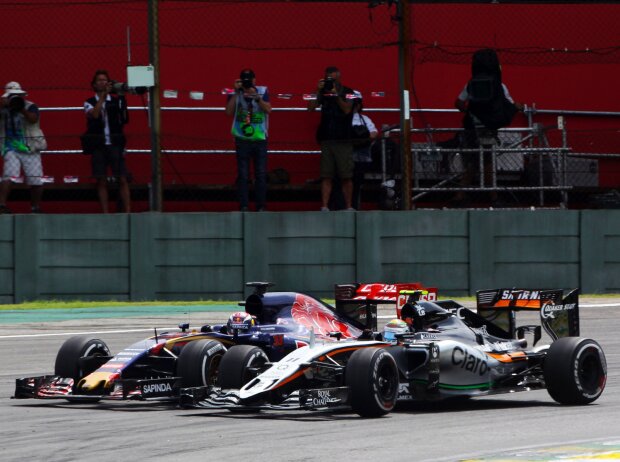 Sergio Perez, Max Verstappen