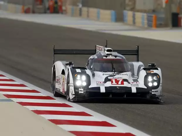 Timo Bernhard, Mark Webber Titel-Bild zur News: Timo Bernhard, Mark Webber
