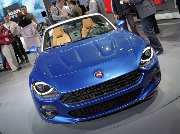 Fiat 124 Spider 