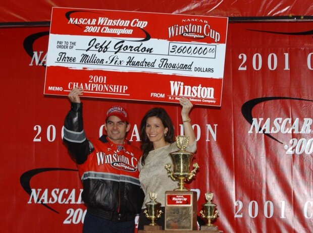 Jeff Gordon mit erster Ehefrau Brooke in Atlanta 2001