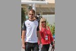 Jenson Button (McLaren) mit seiner Mutter Simone
