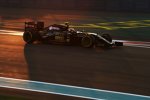 Pastor Maldonado (Lotus) 