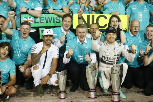 Nico Rosberg Lewis Hamilton Mercedes Mercedes AMG Petronas Formula One Team F1 ~Nico Rosberg (Mercedes) und Lewis Hamilton (Mercedes) ~ 