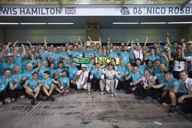 Lewis Hamilton Nico Rosberg Mercedes Mercedes AMG Petronas Formula One Team F1 ~Lewis Hamilton (Mercedes) und Nico Rosberg (Mercedes) ~ Lewis Hamilton Nico Rosberg Mercedes Mercedes AMG Petronas Formula One Team F1 ~Lewis Hamilton (Mercedes) und Nico Rosberg (Mercedes) ~