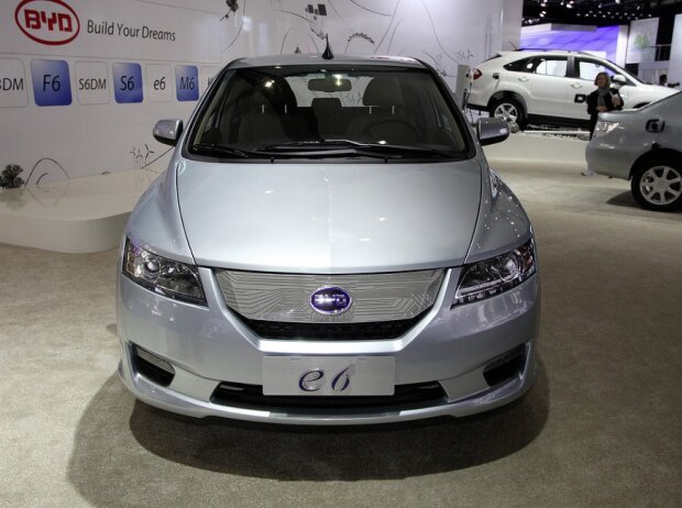 BYD e6 