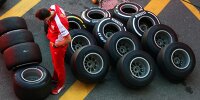 Bild zum Inhalt: Formel-1-Live-Ticker: Reifen 2016 - Nicht mal Grosjean checkt's