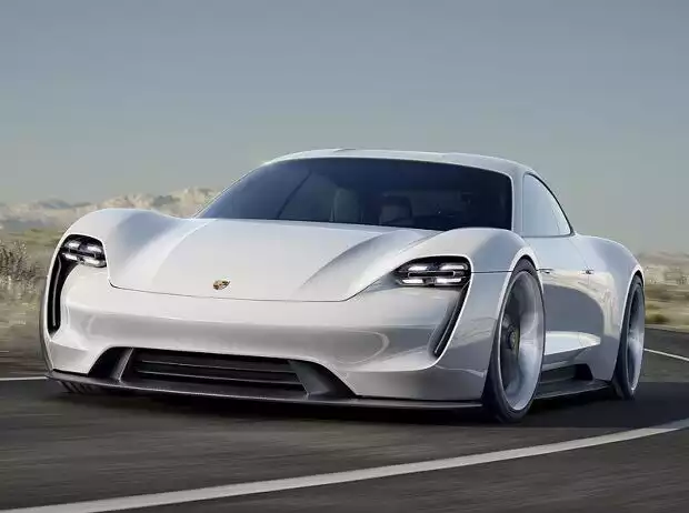 Porsche Mission E Titel-Bild zur News: Porsche Mission E