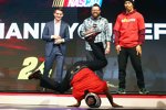 After the Lap: Performance der Breakdance-Gruppe 