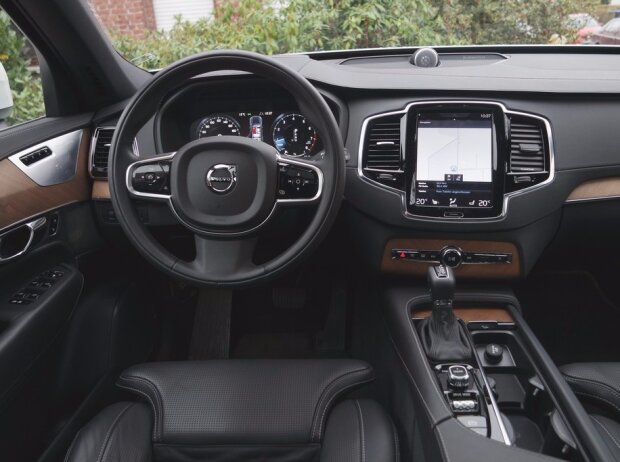 Cockpit des Volvo XC90 2016 Cockpit des Volvo XC90 2016