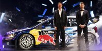Bild zum Inhalt: Drei WM-Trophäen für Volkswagen: Weltmeister in Paris geehrt